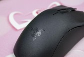 razer炼狱蝰蛇v2的DPI设置是多少？如何调整？