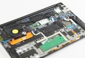 戴尔xps13支持SD卡吗？如何插入SD卡？
