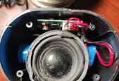 电鼓连接音箱的正确方法是什么？输出中常见问题如何处理？