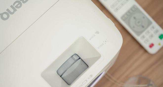 解决投影仪返回键失效的方法（投影仪遥控器失灵问题解决方案）  第1张