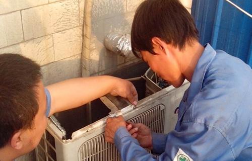 麦克维尔空调E7故障代码解决指南（解密麦克维尔空调E7故障代码及处理方法）  第2张