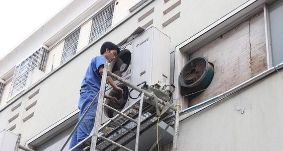 如何清洗空调外机散热片（为保证空调效果）  第2张