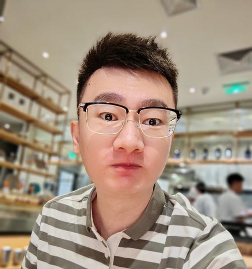 手机如何实现直立自拍？有哪些技巧或工具？  第1张